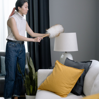 How to Clean a Lampshade in no Time